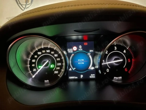 Jaguar E-Pace D180  - imagine 3