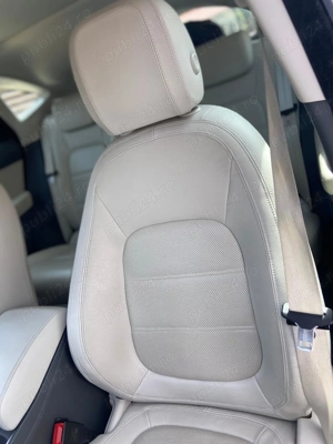 Jaguar E-Pace D180  - imagine 5