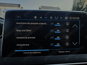 Peugeot 3008 1.2 PureTech 130  Automat 8+1 Allure - imagine 4