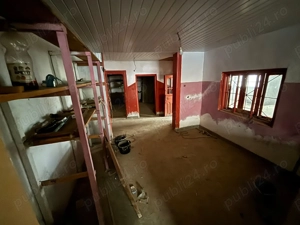 Vând casă spațioasă + teren 1100 mp în satul Goesti, Com. Lungani, jud. Iași - imagine 7