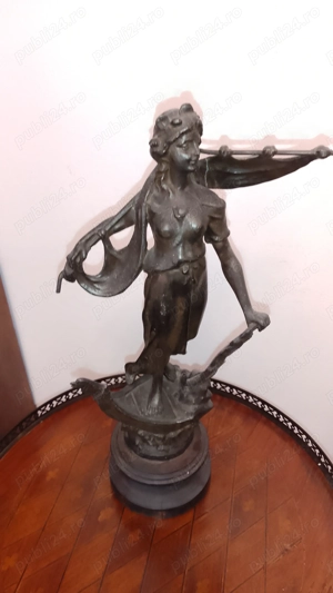 Statuie  veche vintage retro