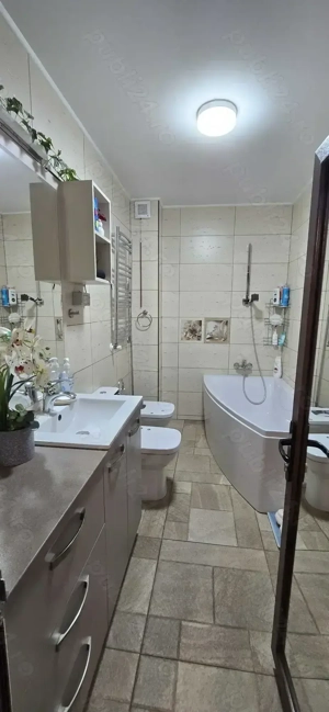 Vand casa in Câmpina,  zona cartier Muscel - imagine 4