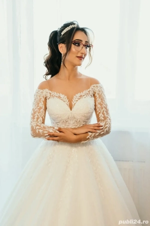 vand rochie de mireasa 