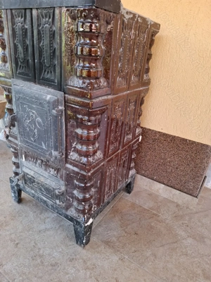 Vând sobă de teracotă  pe trei rânduri MERGE PA LEMN