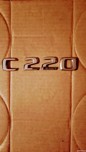 Litere Cromate Mercedes C 220 Originale Germany Emblema pentru portbagaj spate. Pret 95 Lei.