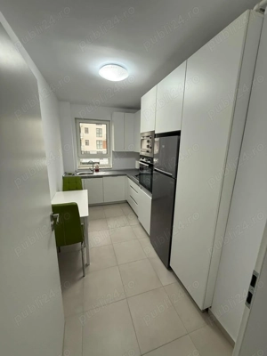 Apartament 2 camere decomandat de închiriat -zona Maurer