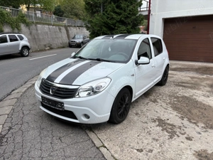 Dacia Sandero 1,6 mpi. Euro 5. Laureate
