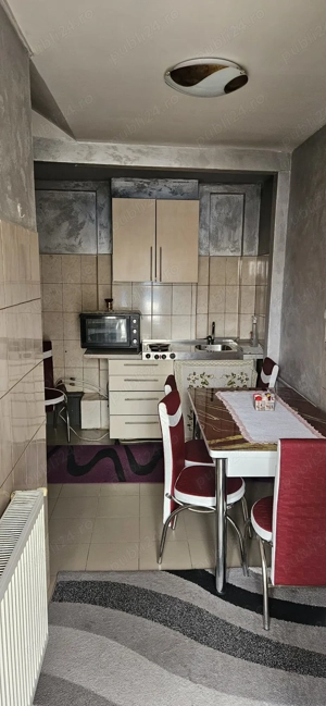 închiriez garsonieră  - imagine 2 închiriez garsonieră  - imagine 2