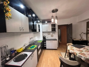 Resita,3 cam.Semidec.Ultracentral - imagine 15