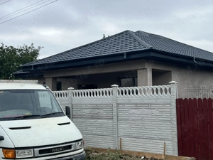 Casă de vanzare - imagine 2