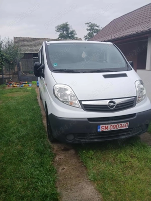 Opel vivaro 8+1 