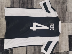 Vând tricou adidas Juventus original. 