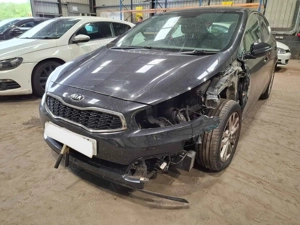 Dezmembrez Kia Ceed 2016 HATCHBACK 1.6 DOHC - imagine 2