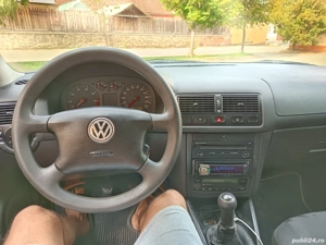 Volkswagen Golf 4 1.4 16V Stare Foarte Buna Acte Valabile  - imagine 5 Volkswagen Golf 4 1.4 16V Stare Foarte Buna Acte Valabile  - imagine 5