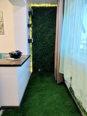 Vând apartament semidecomandat 4 camere, 2 bai, semidecomandat - imagine 5