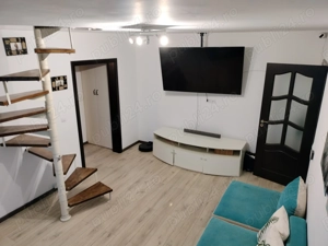 Vând apartament semidecomandat 4 camere, 2 bai, semidecomandat - imagine 10