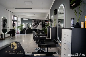 Caut colega pe post de Coafeza