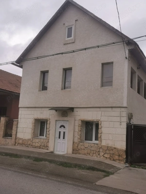 Casa de vanzare.