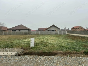 Vând teren la Pădureni  - imagine 2