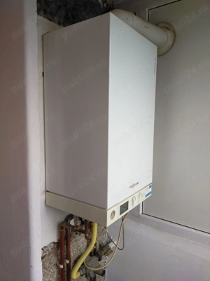 Apartament cu trei camere mobilat, centrală termică, negociabil - imagine 2