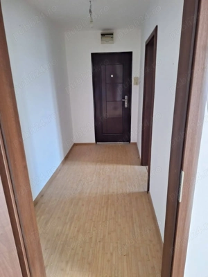 Vând apartament în Lugoj central - imagine 3