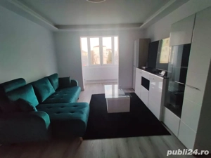 Inchiriez apartament pe Calea Cisnadiei langa Mihai Viteazu