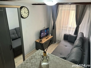 Proaspat renovat studio la casa. Locatie centrala Cisnadie