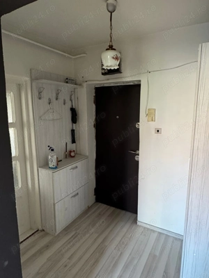Inchiriez apartament cu o camera - imagine 2 Inchiriez apartament cu o camera - imagine 2