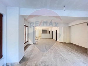 Spațiu comercial de inchiriat - 230 mp cu terasa - zona Aviatorilor - imagine 4