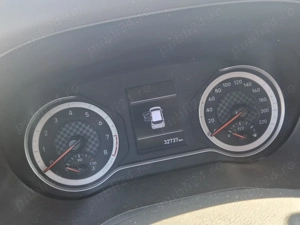 Hyundai I10-aproape nou