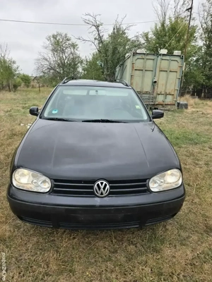 Dezmembrez Golf 4 1.6 16 valve GPL