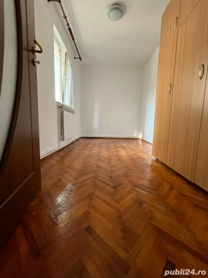 Constanta, apartament 3 camere, semidecomandat,  - imagine 6