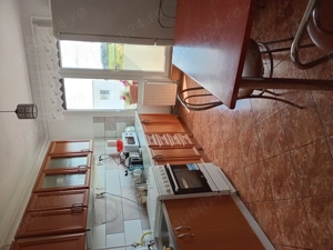 Vand Apartament 3 camere