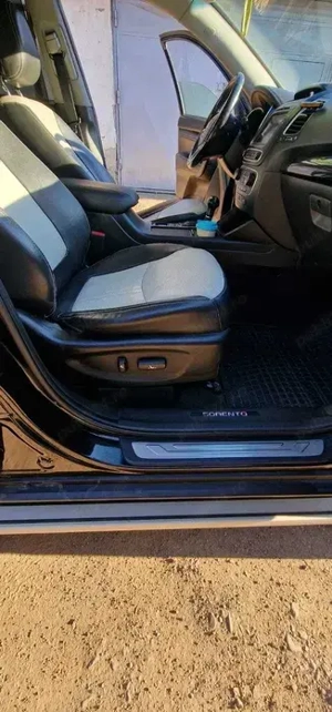 Vand   Schimb Kia Sorento - imagine 5