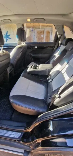 Vand   Schimb Kia Sorento - imagine 6