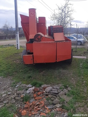 plug kverneland si culegatoare porumb - imagine 2