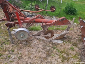 plug kverneland si culegatoare porumb - imagine 3