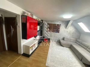 Apartament cu 3 camere, centrala proprie, zona Soarelui