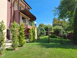 Proprietate deosebita cu suprafata de 240 mp utili si 825 mp curte - imagine 11