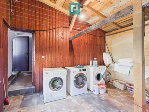 Casă și clădire de apartamente la Orțișoara - imagine 16