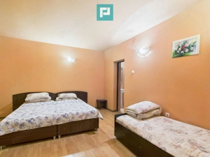 Casă și clădire de apartamente la Orțișoara - imagine 8