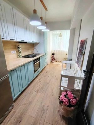 Apartament modern de vanzare, 2 camere zona Aleea Strugurilor + loc de parcare - imagine 13