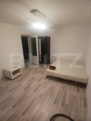 Apartament 1 camera, 36 mp, zona gara 