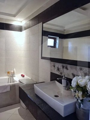 Apartament 3 camere Braytim la curte - imagine 10