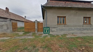 Casă tradițională cu teren generos în Secusigiu, județul Arad