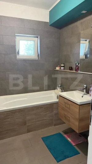 Confort si siguranta - casa moderna cu 4 camere in Sanpetru - Central - imagine 13