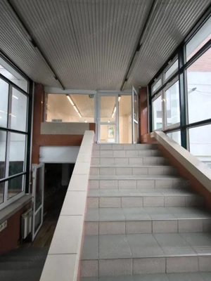 Ultracentral -spatiu comercial cu parcare pentru activitati diverse - imagine 7