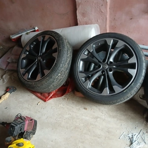 Vând roți 245/40R20 99W - imagine 4