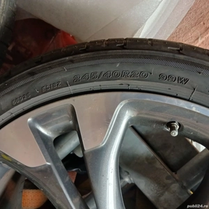 Vând roți 245/40R20 99W - imagine 2