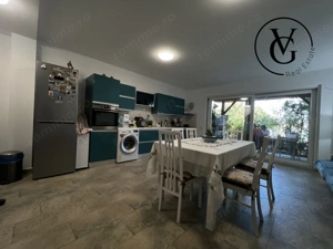 Vila  - Mamaia Sat - pe malul lacului - imagine 5